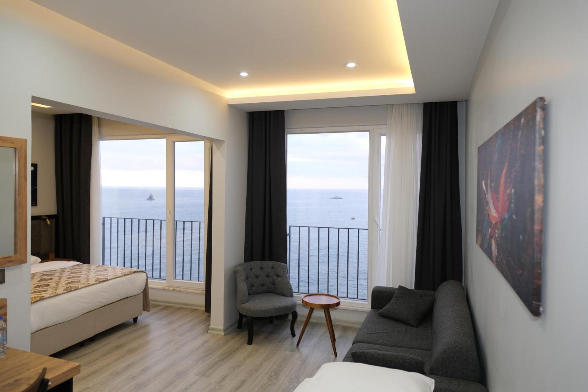 The Marine Hotel Trabzon Esterno foto
