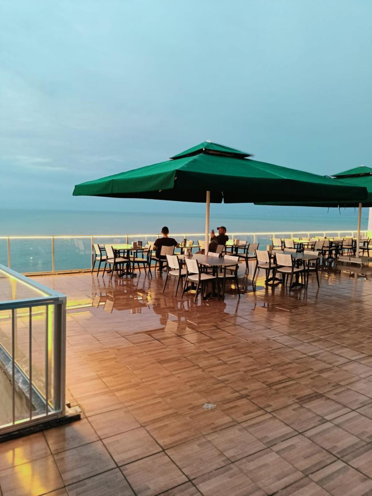 The Marine Hotel Trabzon Esterno foto